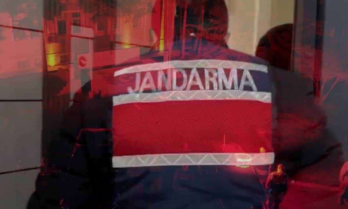 Jandarma 10 İlde Suç Örgütlerine Yönelik Operasyonlarda 73 Kişiyi Gözaltına Aldı, 580 Milyon TL'lik Hesaba El Konuldu