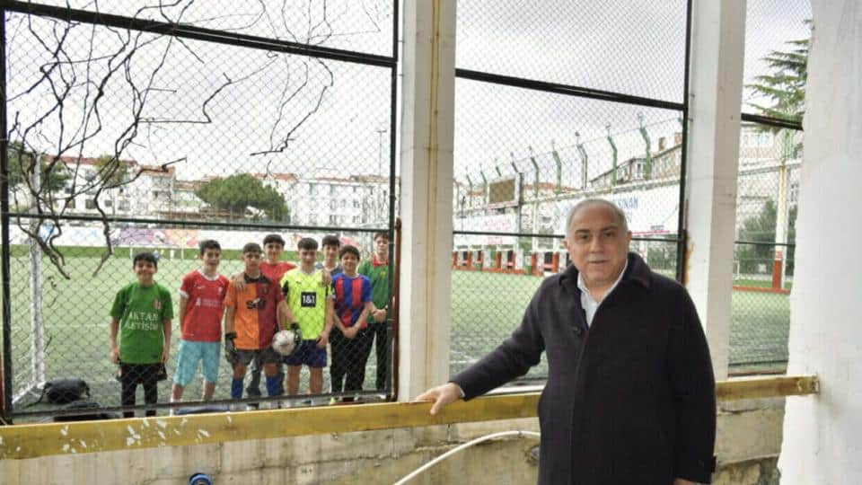 Başkan Turan, Fatih’teki Mimar Sinan Spor Kompleksi’nde Çalışmaları Yerinde İnceledi