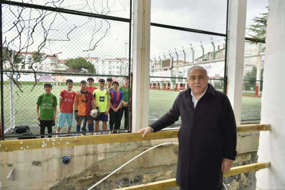 Başkan Turan, Fatih’teki Mimar Sinan Spor Kompleksi’nde Çalışmaları Yerinde İnceledi