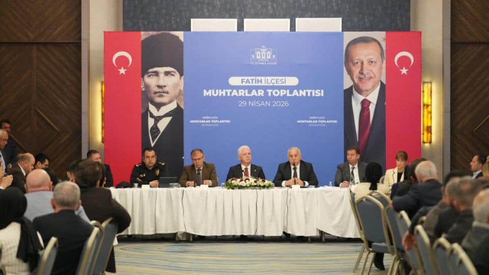 Fatih'te Muhtarlar Toplantısı: Mahallelerin Sorunları ve Çözüm Yolları Masaya Yatırıldı