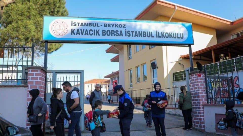 Beykoz’da Okul Önlerinde Güvenlik Önlemleri ve Zabıta Denetimleri Arttı