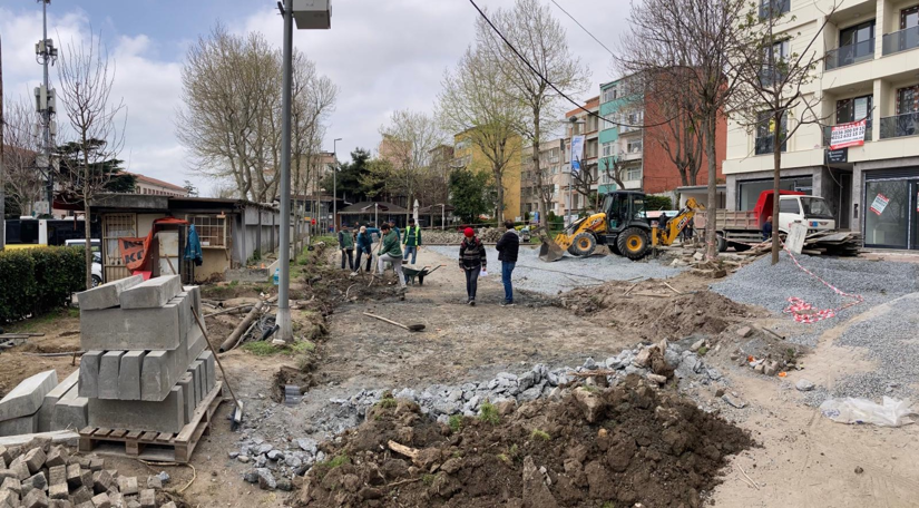 Fatih’te Çocuklar ve Aileler İçin Yeni Parklar ve Yeşil Alanlar Kazandırılıyor