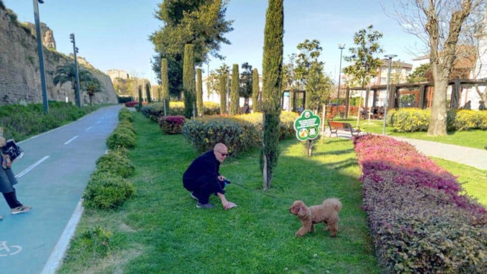 Fatih'te Yaşam Merkezleri Yazı Karşılıyor: Açık Havada Spor ve Dinlenme İmkanı