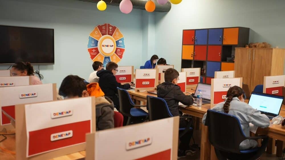 Deneyap Teknoloji Atölyeleri Öğrenci Seçme Sınavları Arnavutköy’de Başladı