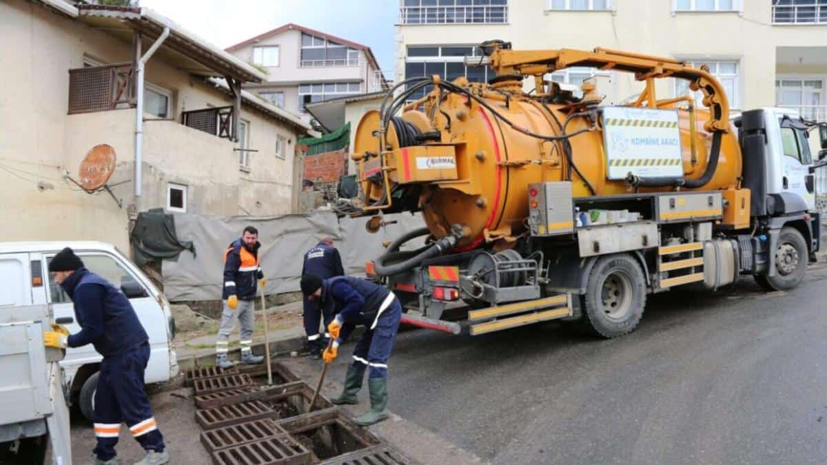 Riva Mahallesi’nde Yaz Sezonu Öncesi Altyapı ve Çevre Düzenleme Çalışmaları Tamamlandı