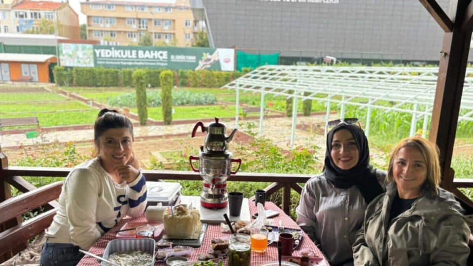 Yedikule Bahçe’de Piknik ve Doğa Etkinlikleri İstanbulluları Buluşturuyor